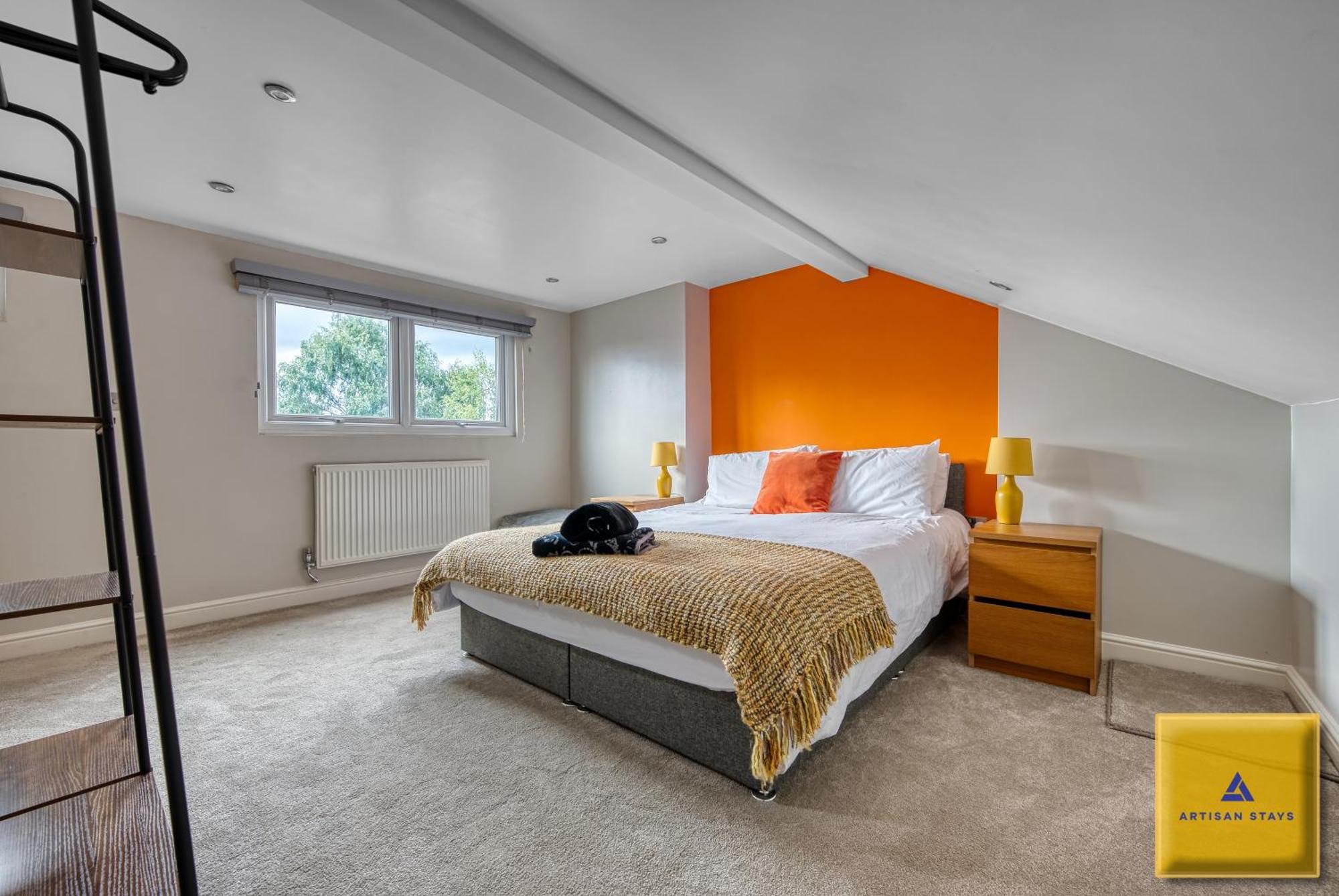 4 Bedroom, 6 Beds, 3 Bathrooms, Near Nec & Birmingham Airport, Business, Contractor And Family Friendly, Free Wi-Fi, Free Parking 考文垂 外观 照片